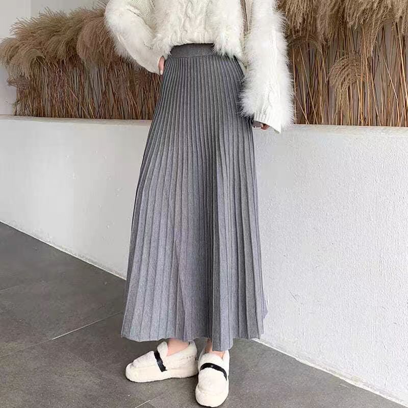 Pleated Knit Skirt AutumnWinter High-Waisted Stretchy Hip-Covering Long Flared Style