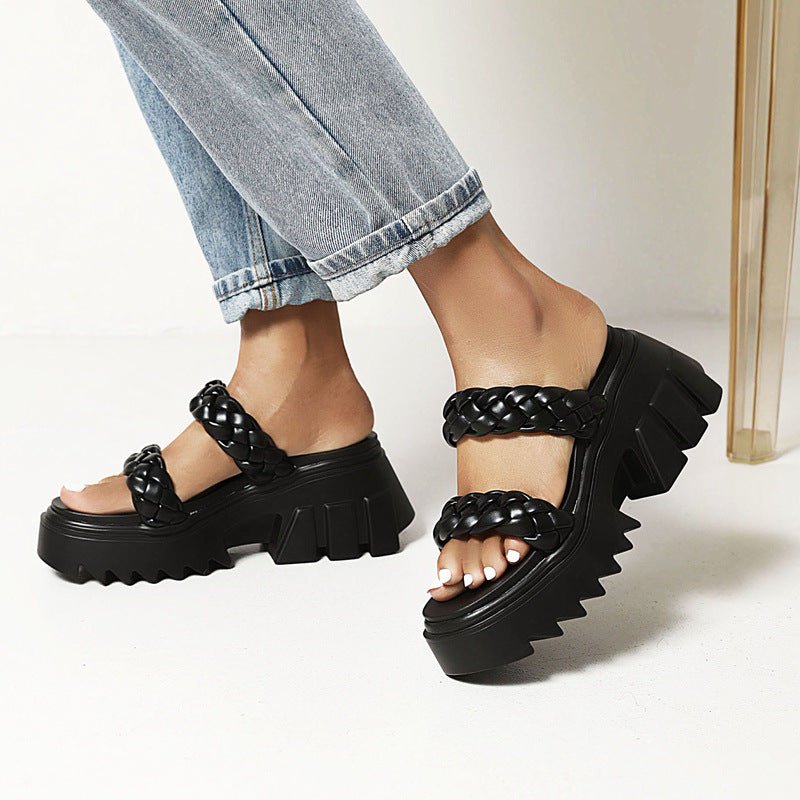 Women's Versatile Woven Platform Large-size Sandals