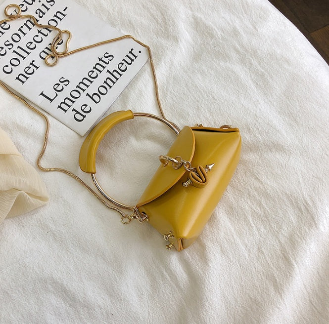 Crossbody chain coin purse