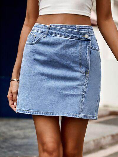 Stylish Pocketed High Waist Denim Skirt for Women