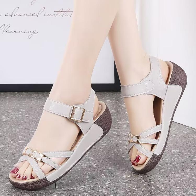 Summer New Flat Wedge Fashionable Versatile Soft-soled Sandals For Women
