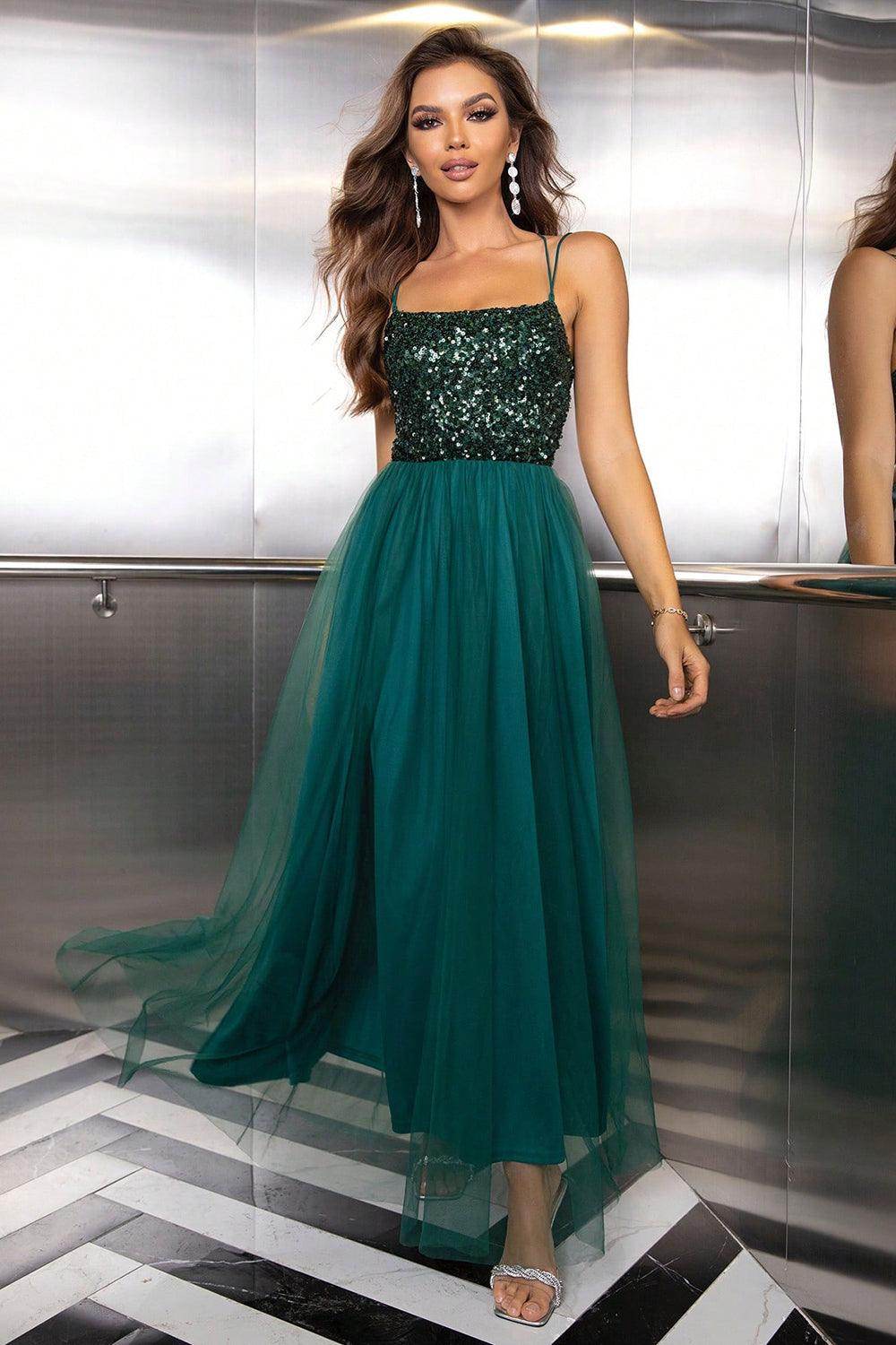 Lace-Up Backless Mesh Dress for Elegant Evening Wear