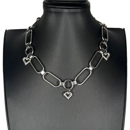 Niche Designer Wide-chain Collarbone Necklace With A Heart Charm