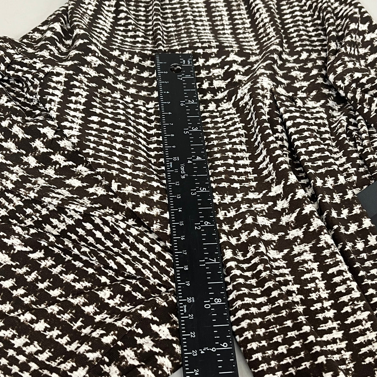NORMA KAMALI High Waist Pleat Pant Women's Sz S/32 Chocolate Glenn Plaid Tweed