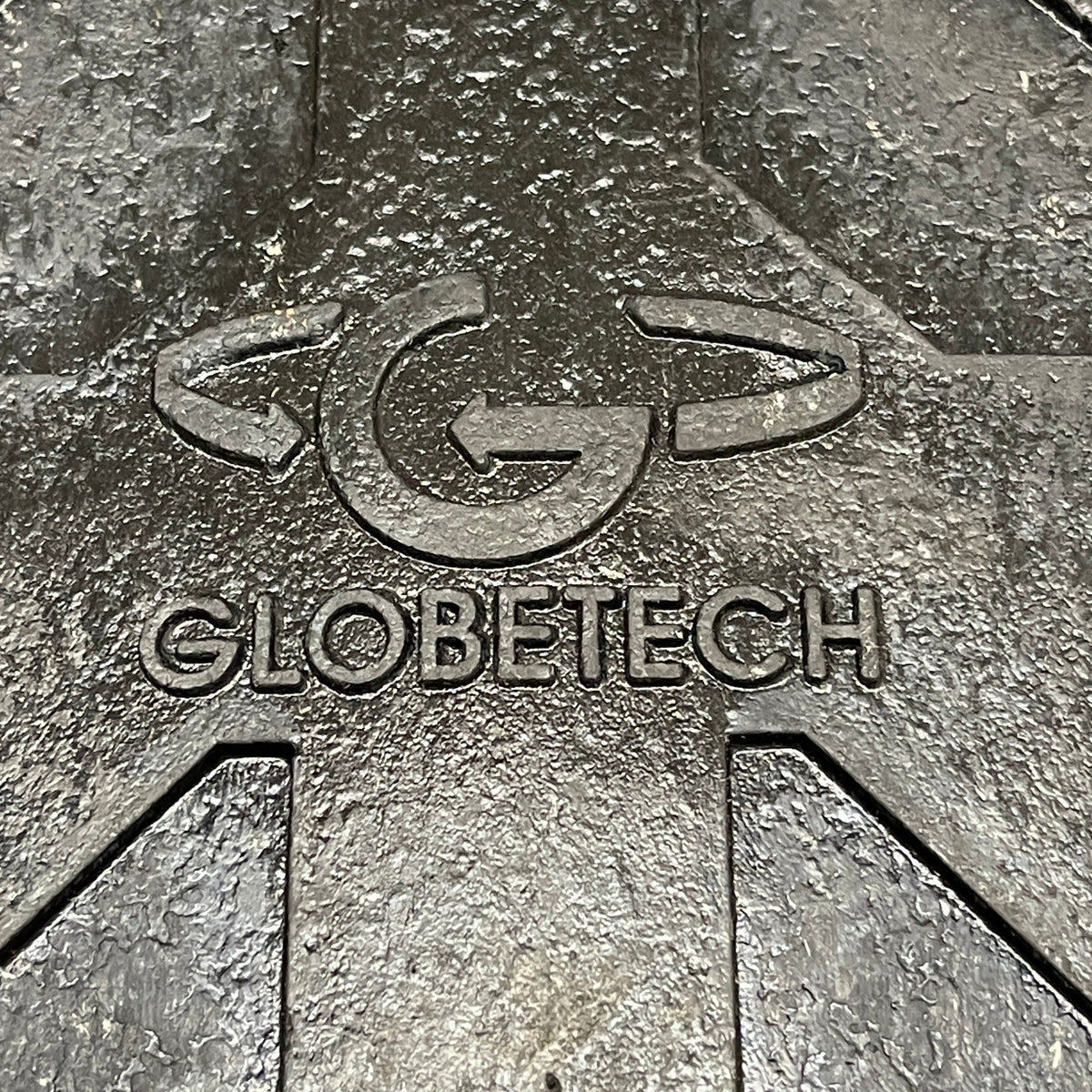 GLOBETECH 2-PACK! Rubber Mud Flaps 24" W x 36" L Black 2436CD (New)
