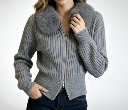 Loose-fitting Knitted Cardigan With A Fur Collar