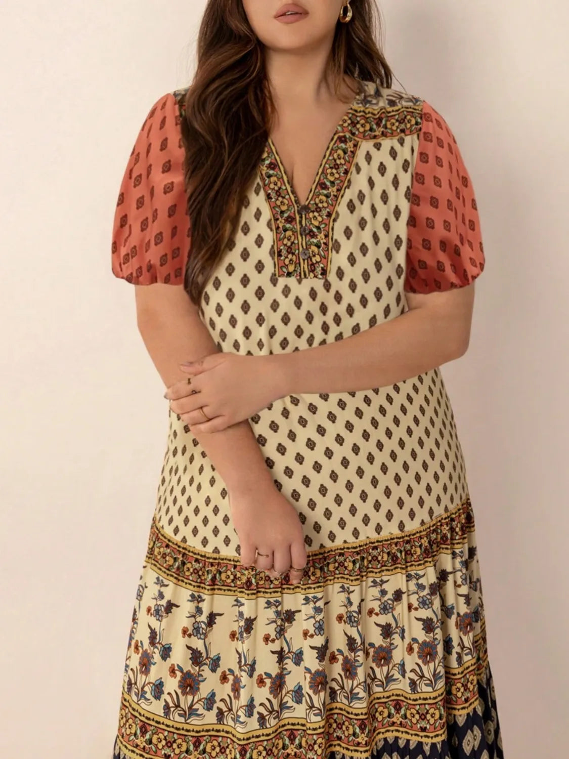 Plus Size Ruched Printed Short Sleeve Midi Dress