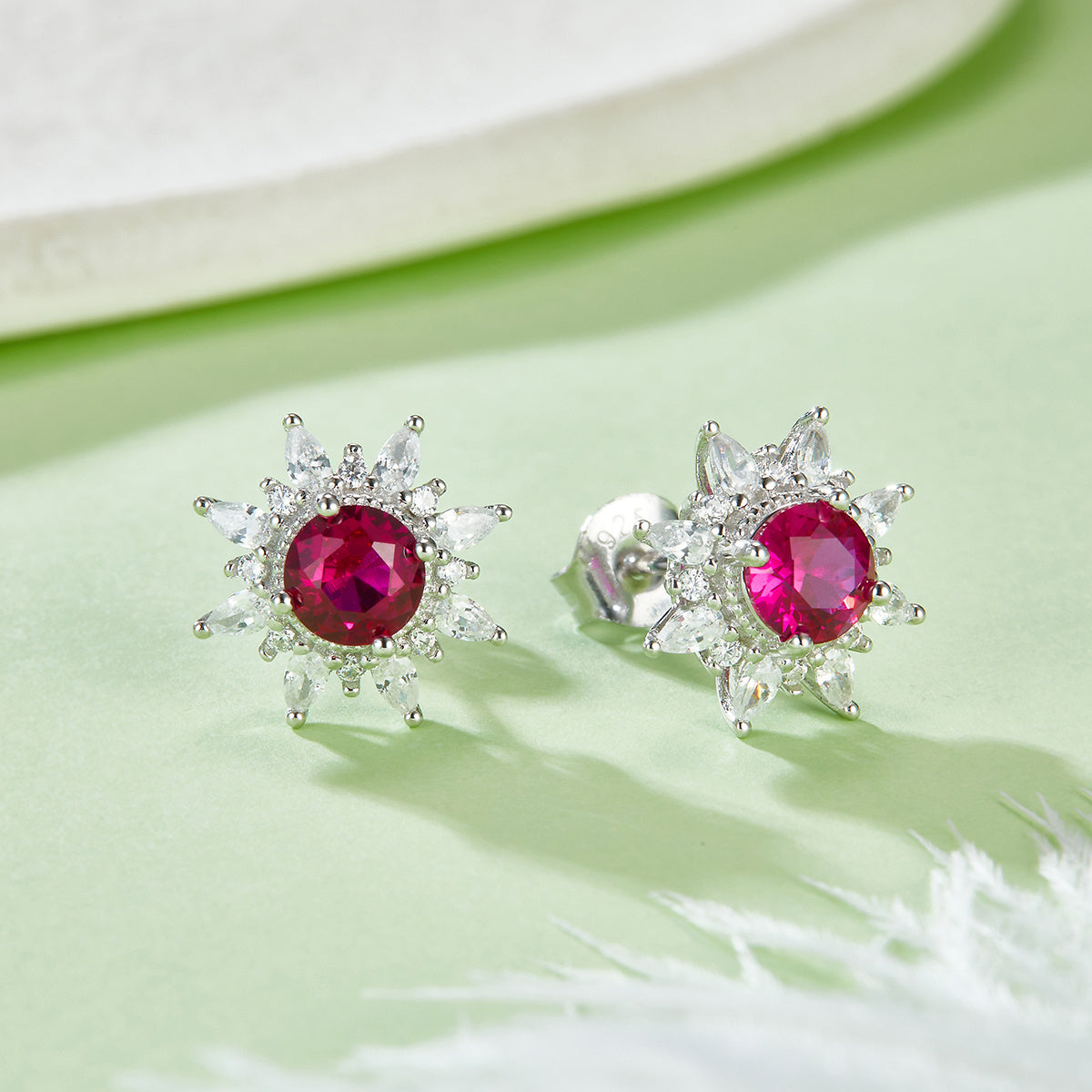 S925 Silver 2.6g Star Design Lab-Created Ruby Stud Earrings, 0.5ct 5mm, Pair