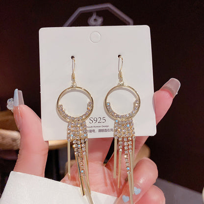 Light Luxury Pearl Earrings