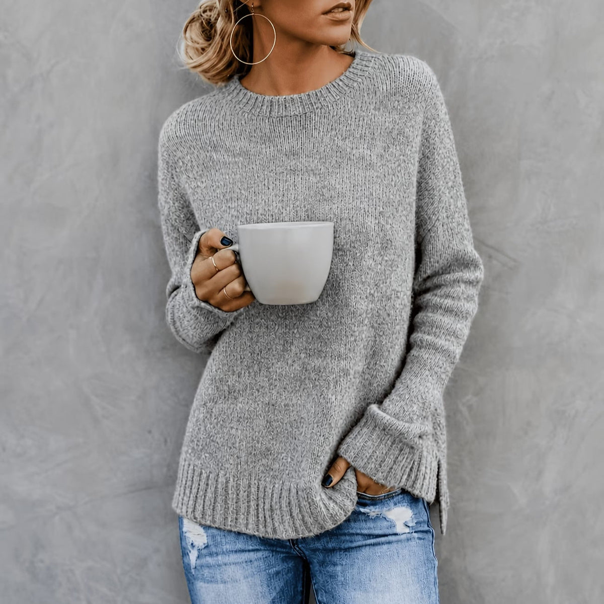 Women's Round-neck Knitted Long-sleeve Top