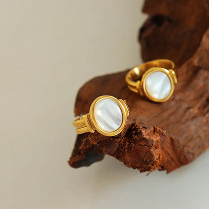 Vintage white seashell charming ring index finger ring accessory