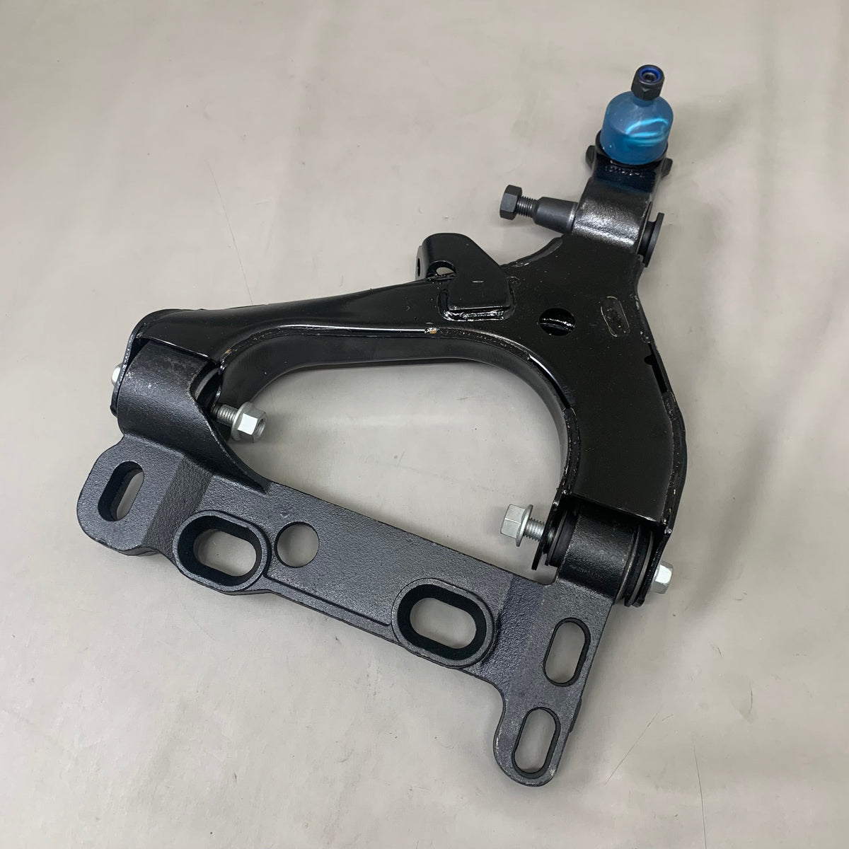 MOOG Suspension Control Arm & Ball Joint Assembly for Chevrolet SSR RK641496