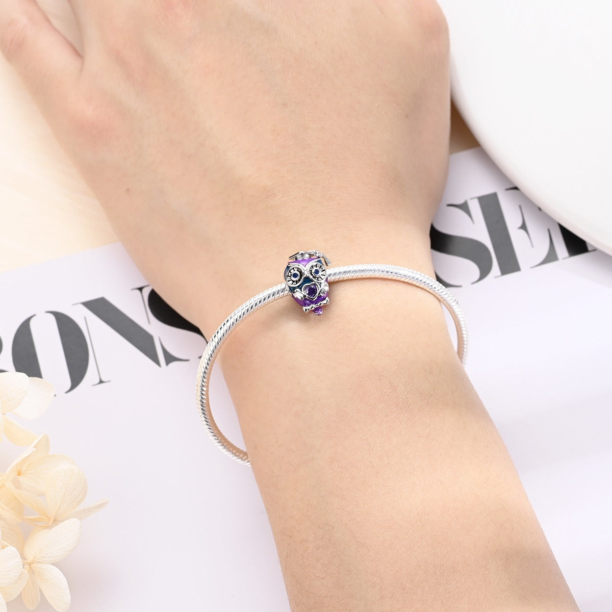 Bachelor's Hat Owl Bead Bracelet Diy
