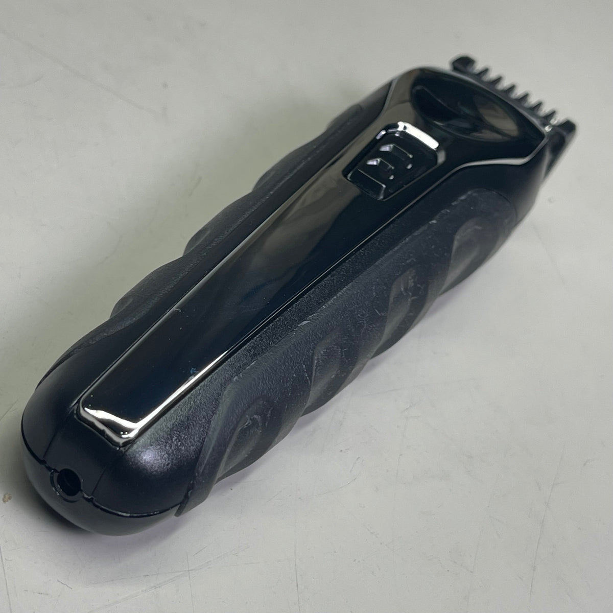 WAHL Lithium Ion Total Beard Trimmer Rechargeable Cordless Black Silver 09888