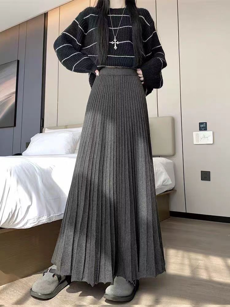 Pleated Knit Skirt AutumnWinter High-Waisted Stretchy Hip-Covering Long Flared Style