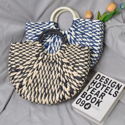 Personalized Vintage Paper-woven Bag Semicircular Travel Tote With Large Capacity