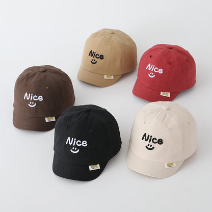 Children's Solid-color English Smiling Face Embroidered Adjustable Fashionable And Simple Short-brimmed Baseball Cap Suitable For Daily Outings And Entertainment