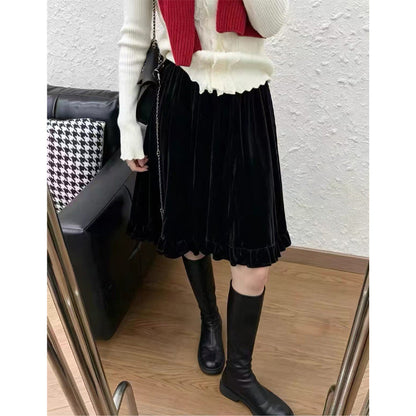 Designed Pleated Skirt For Women