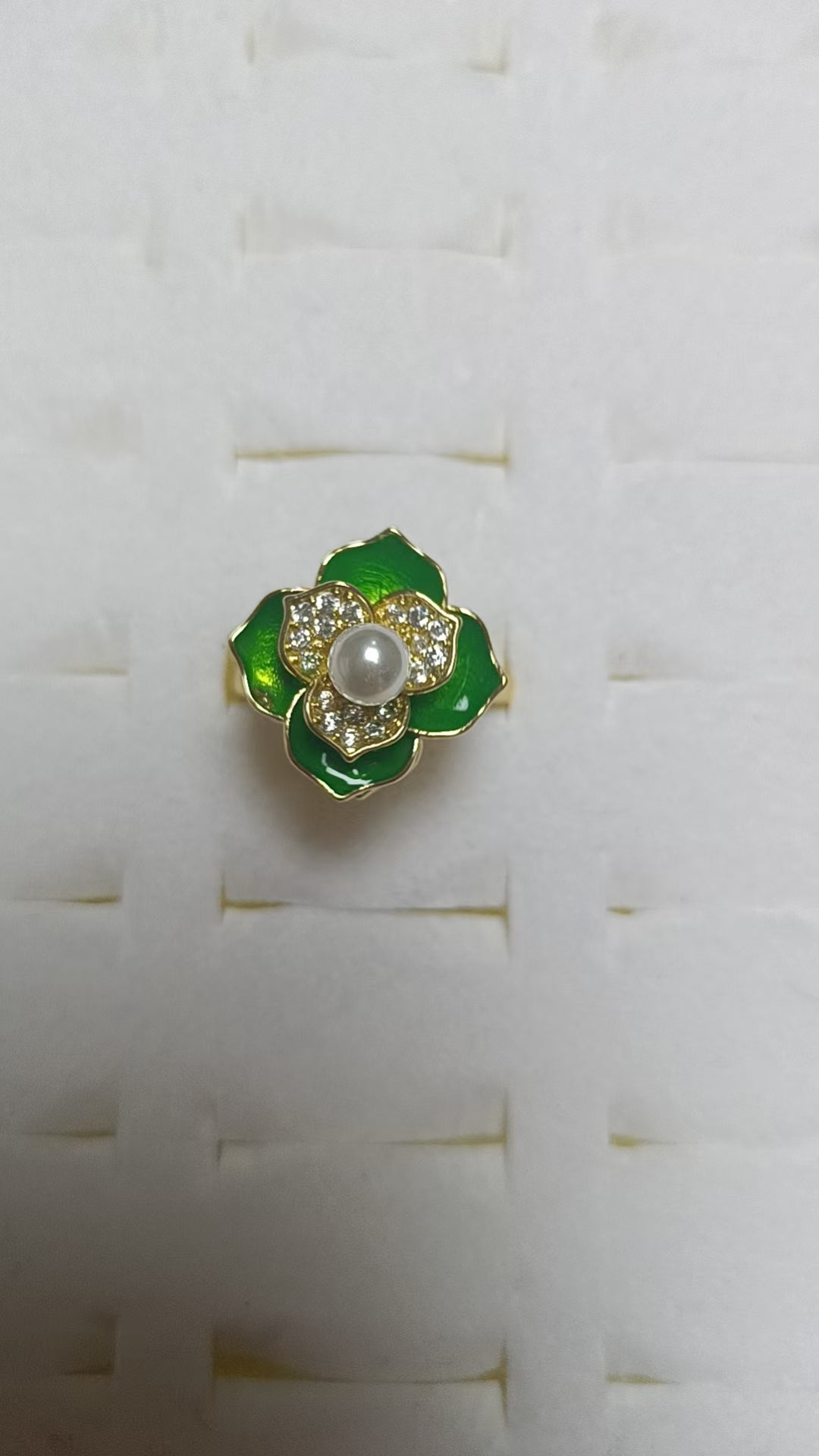 Ring