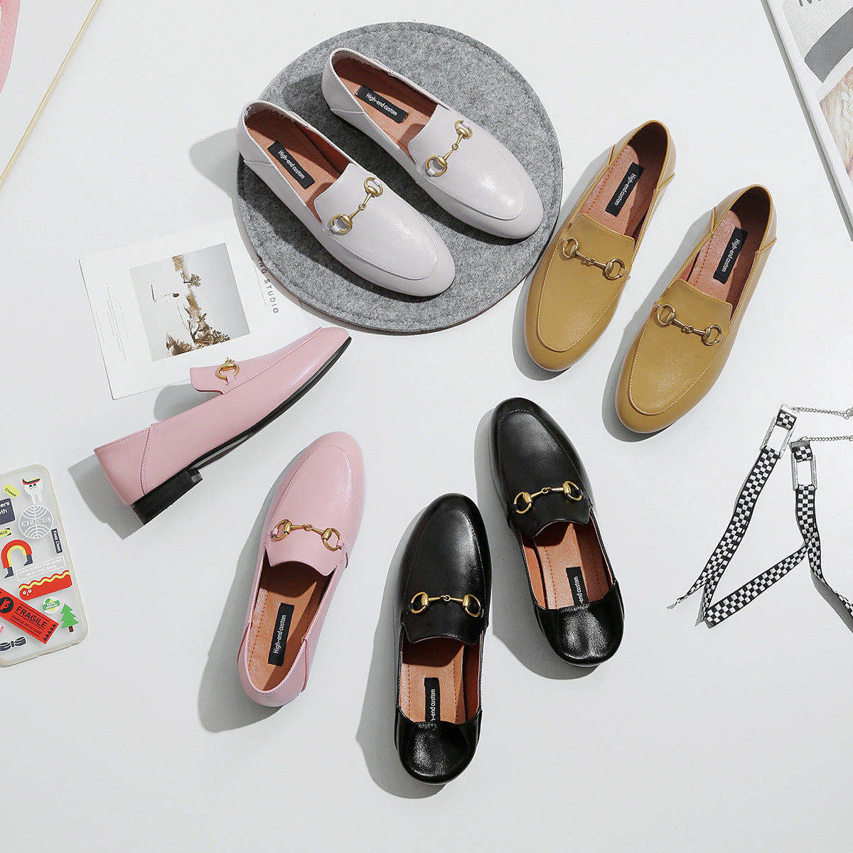 Flat casual loafers