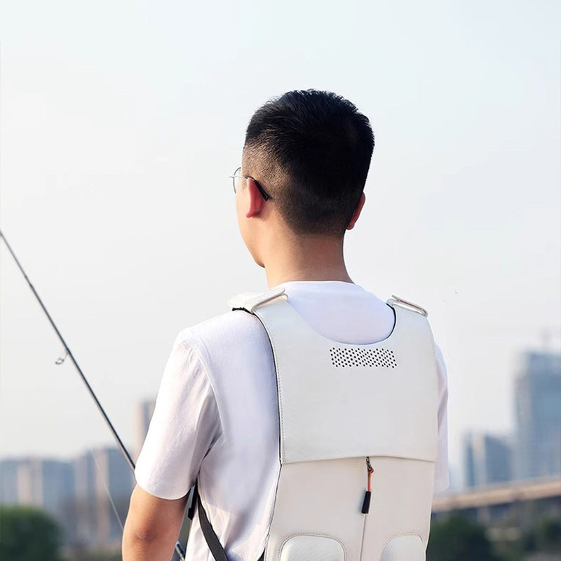 Semiconductor cooling clothing, back pad, outdoor construction air conditioner, waterproof