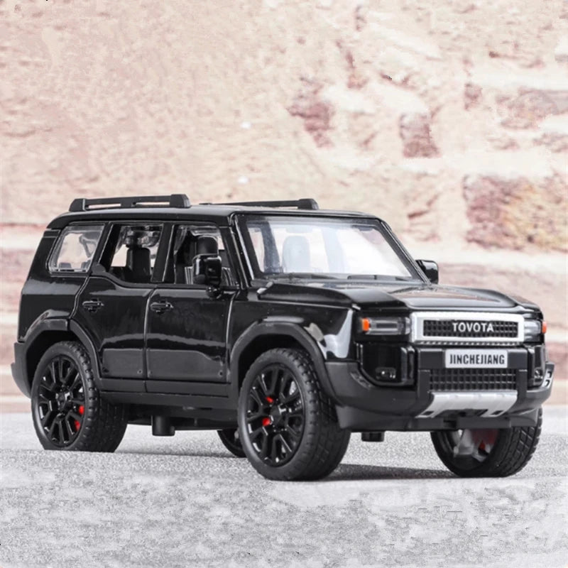 1: 32 Prado car model alloy sound and light simulation SUV domineering off-road vehicle boy toy car decoration