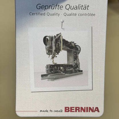 BERNINA Q20 Longarm Quilting Machine w/ Accessories - Sewing Equipment