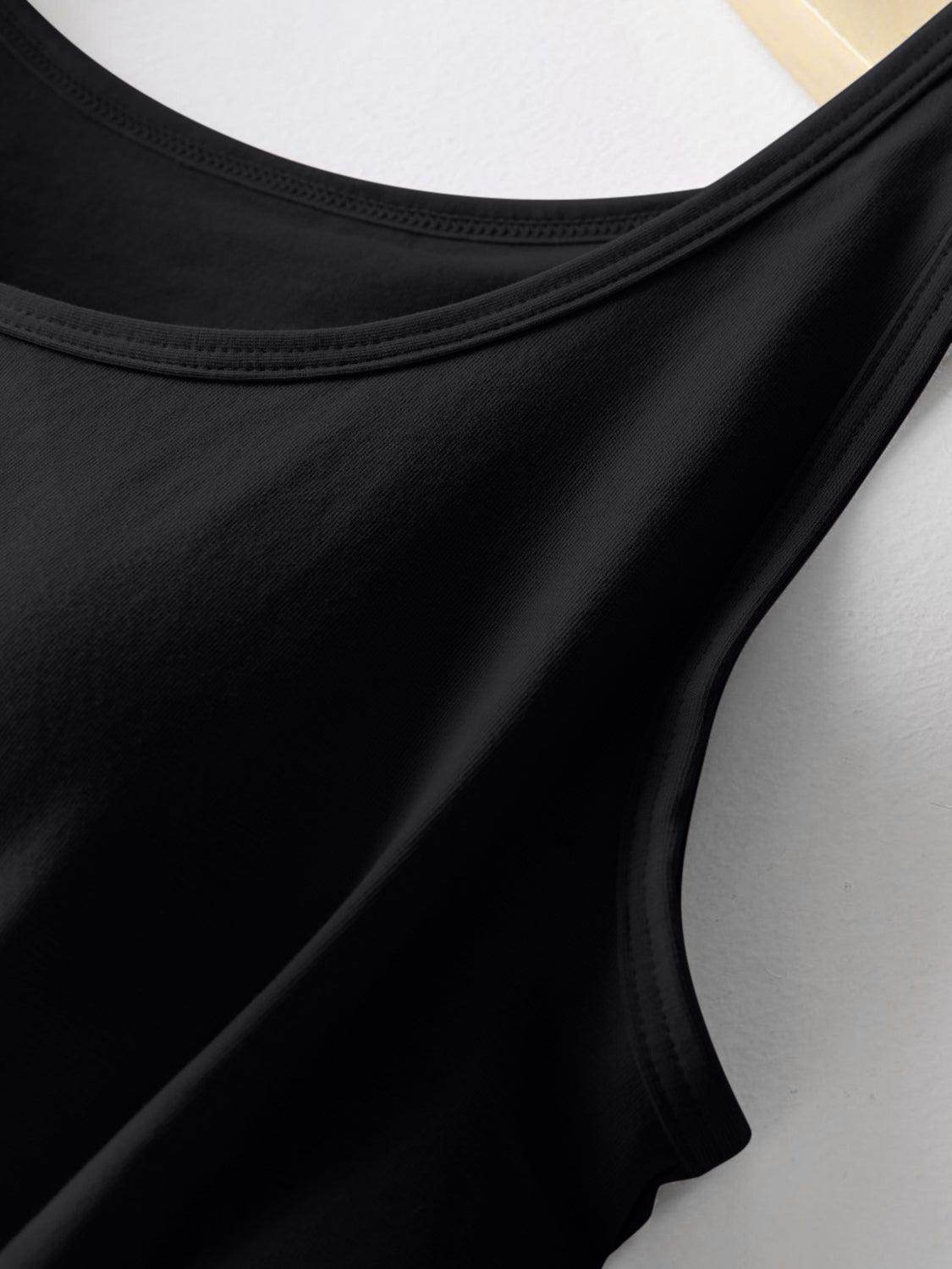 Round Neck Tank with Bra for Comfortable Everyday Wear