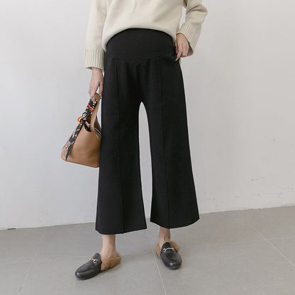 Maternity knitted cropped trousers
