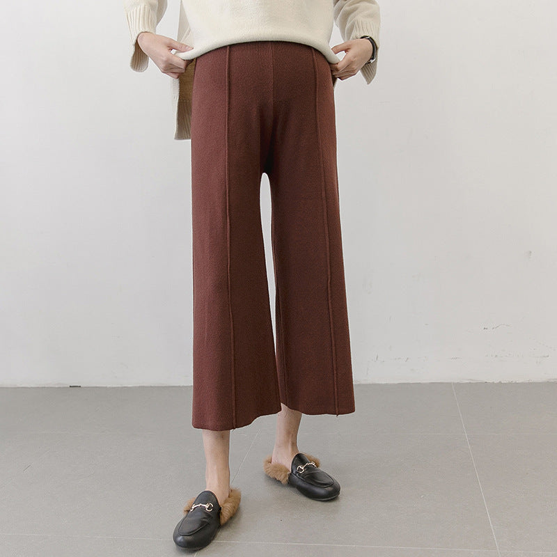 Maternity knitted cropped trousers