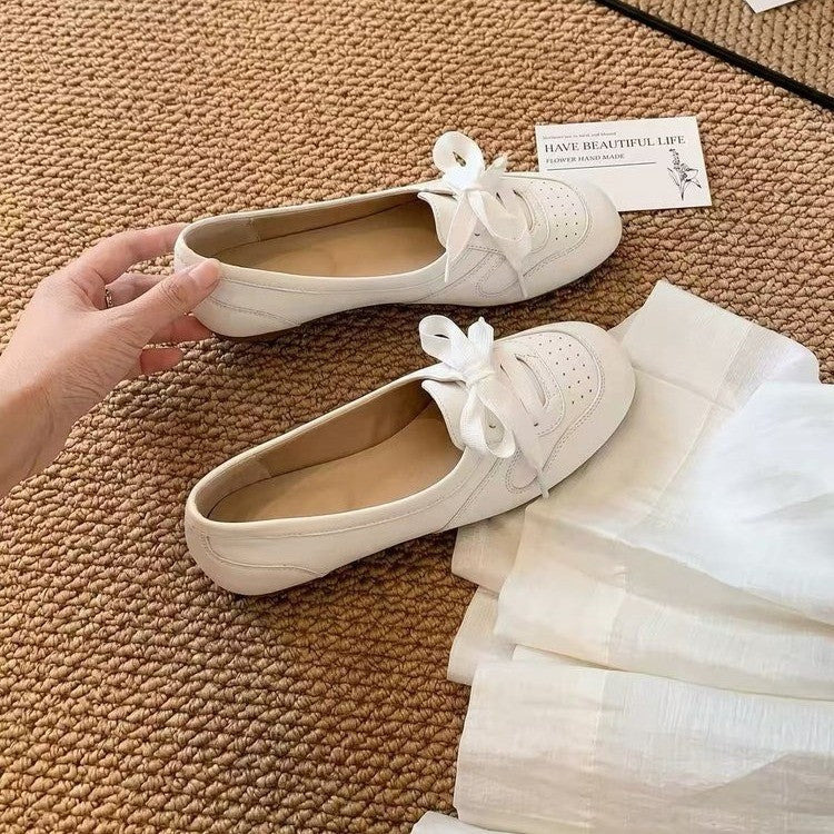 Women Vintage Retro Ribbon Lace-Up Suede Patchwork Ballet Flats, Round Toe Perforated Soft Leather Foldable Comfy Slip On Elegant Casual Daily