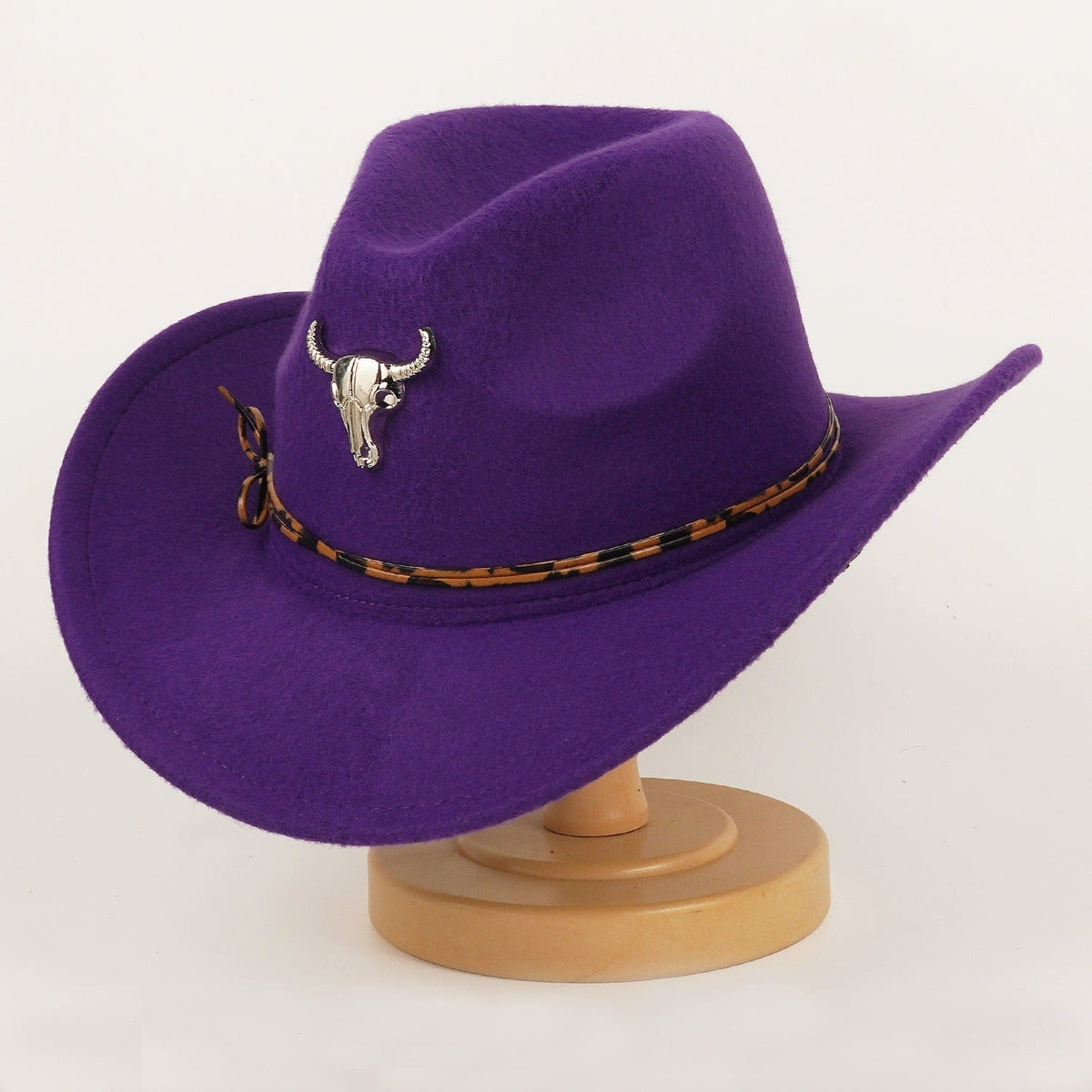 Western Cowboy Hat For Men And Women Metal Bull-Head Wool Cavalry Cap Top Hat