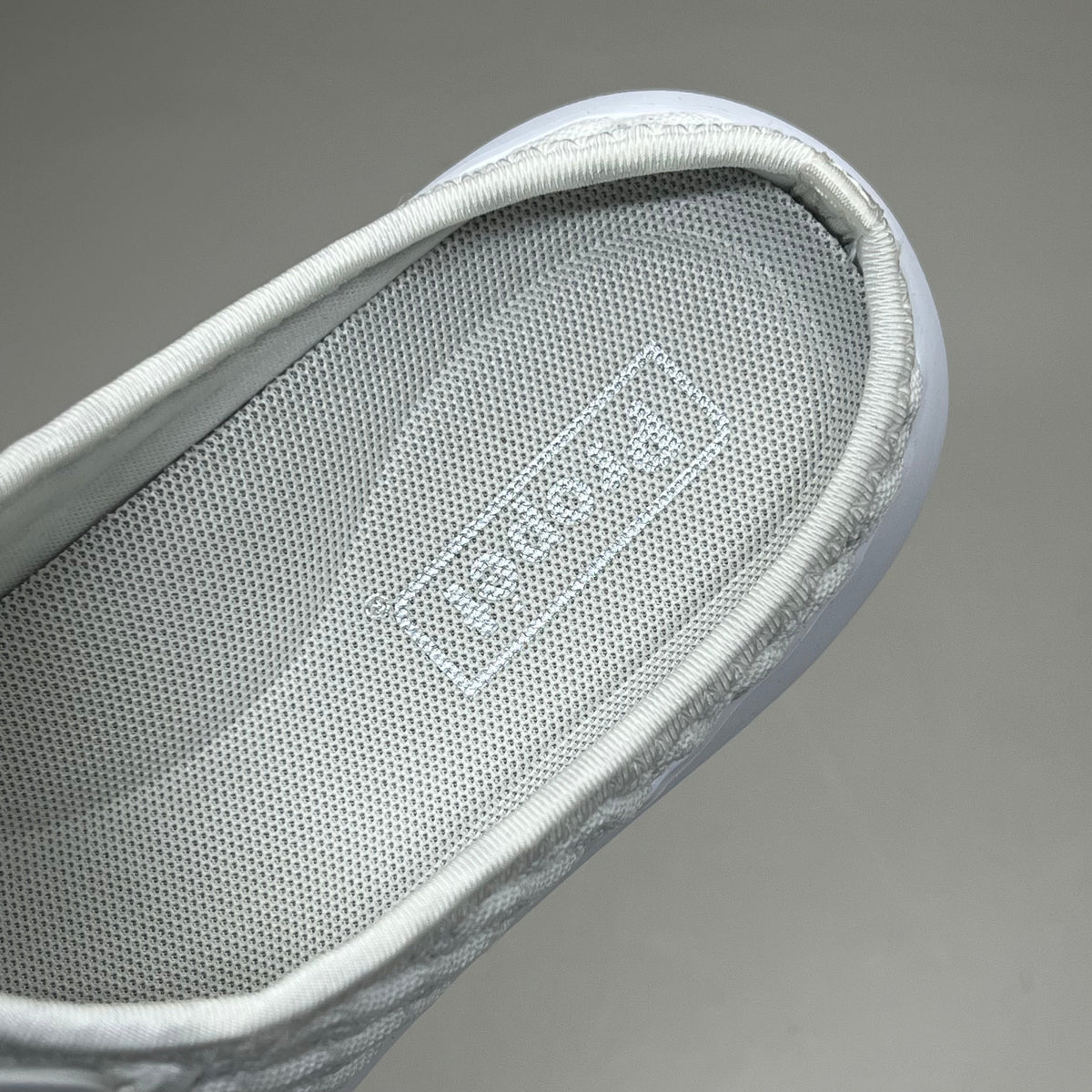 PROPET Travel Bound Slide Remove Footbed Women's Sz 9 M(B) White Daisy WAT031M