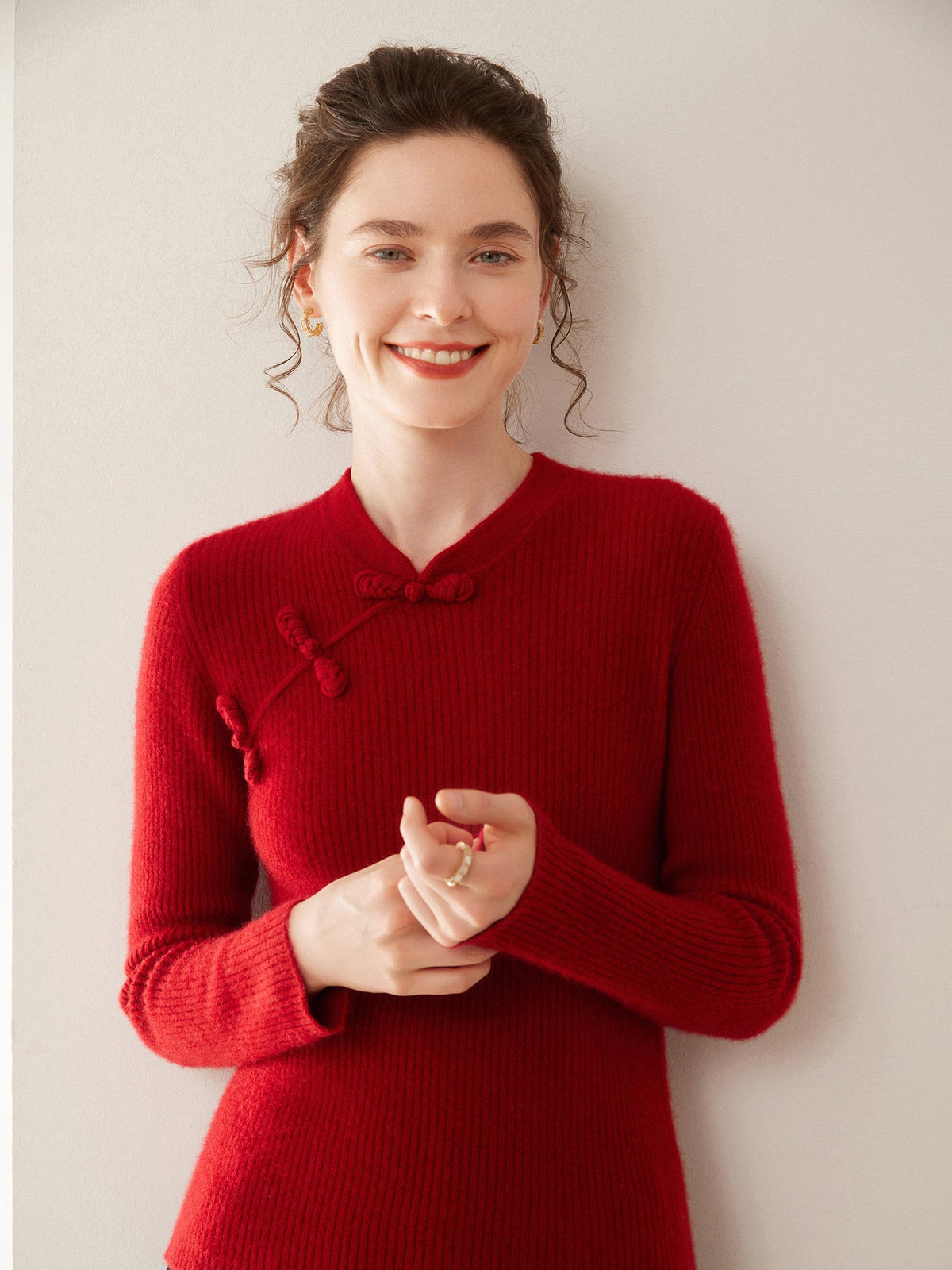 Chinese Cheongsam-Style Frog Button Goat Cashmere Sweater