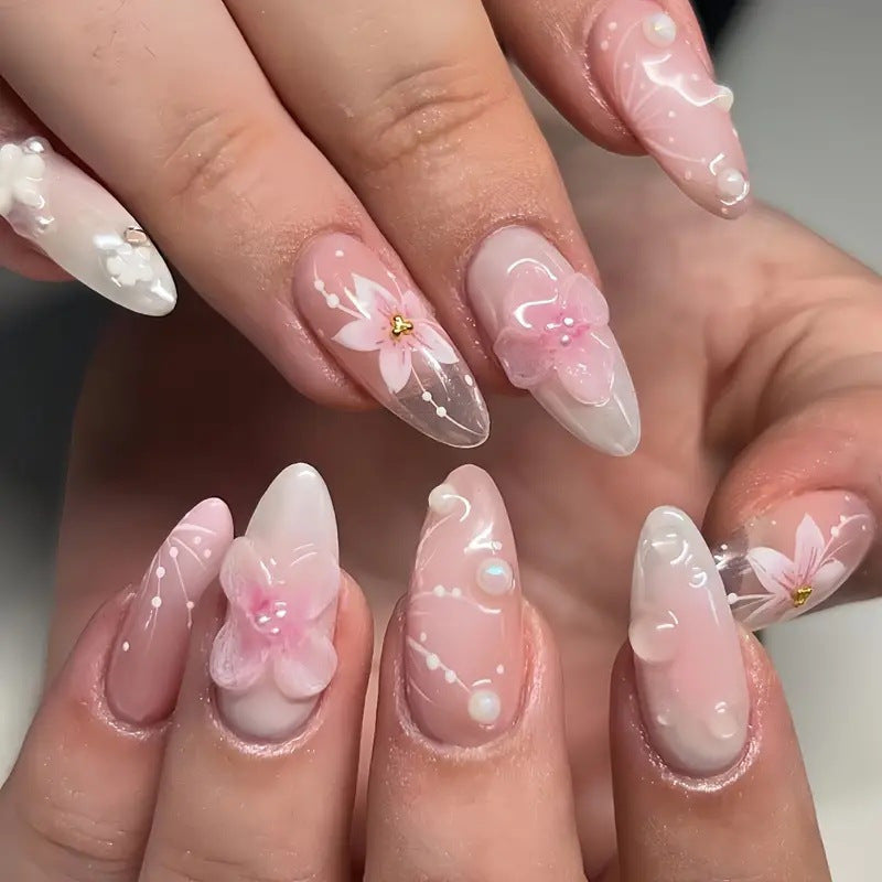 3D Almond-shaped Wearable Nails