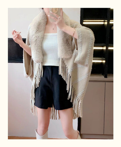 New Knitted Shawl With A Fur Collar And Tassels