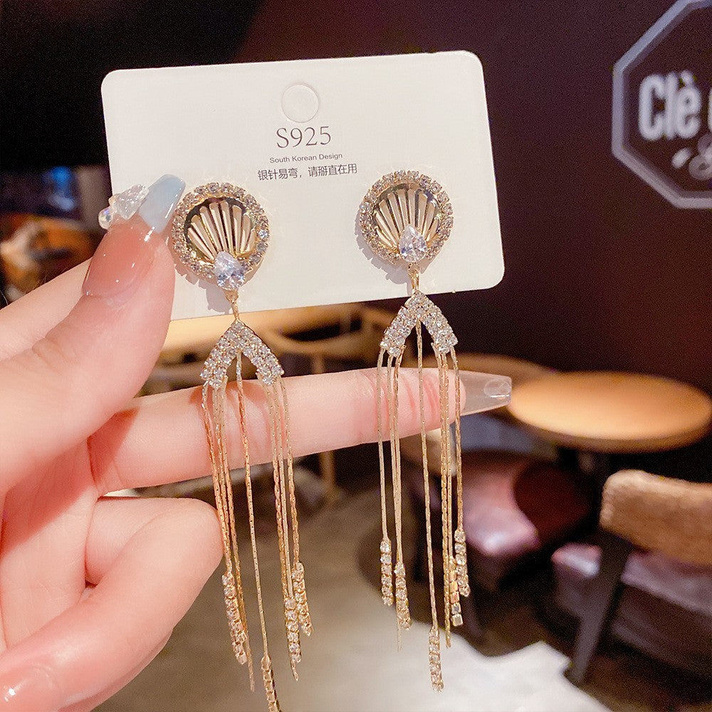 Light Luxury Pearl Earrings