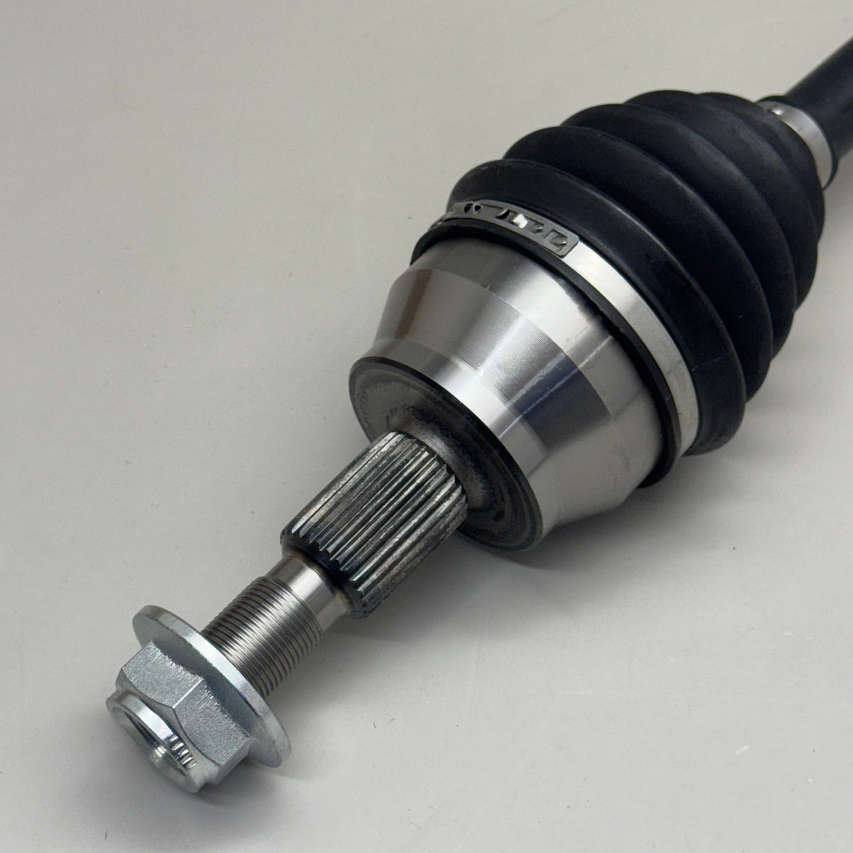 NAPA CV Drive Axle Grooved for Ford Focus 2012-18 FD-8234 94-0331