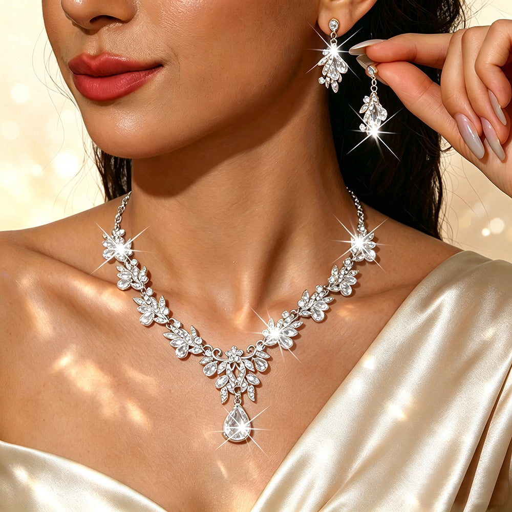 Metal Rhinestone Wedding Necklace And Earrings Jewelry Set