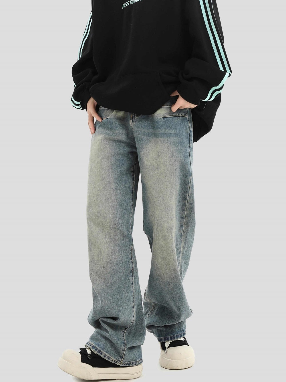 Worn Washed-out Blue Loose Straight Jeans