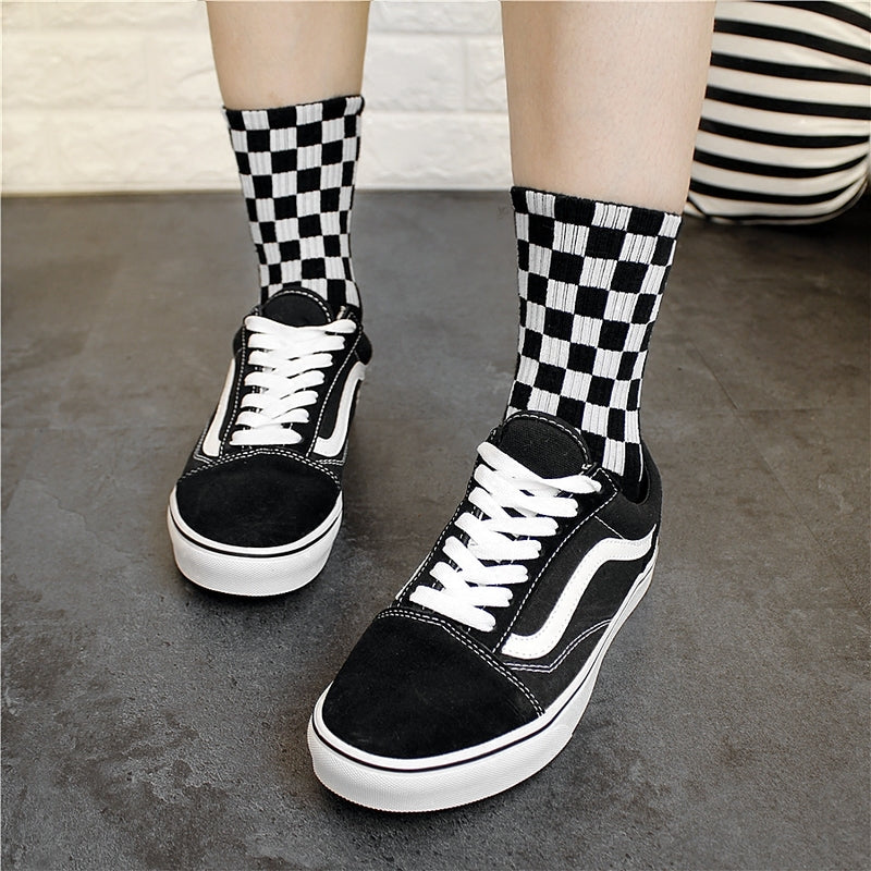Black and white rhombus square socks women and men cotton socks