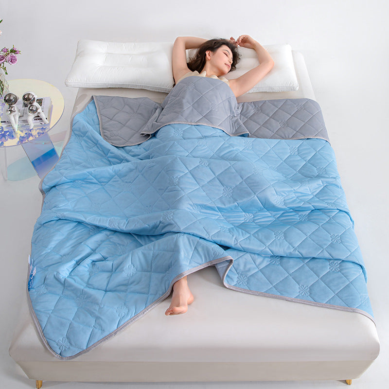 Grade A Cooling Blanket: Soft, breathable, king/queen size, summer lightweight cool comforter.