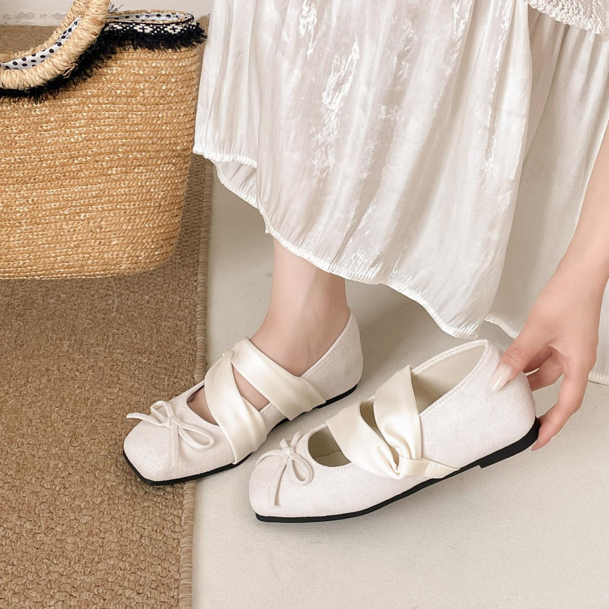 Women Fairy Sweet Double Wide Satin Crisscross Strap Mini Bow Ballet Flats