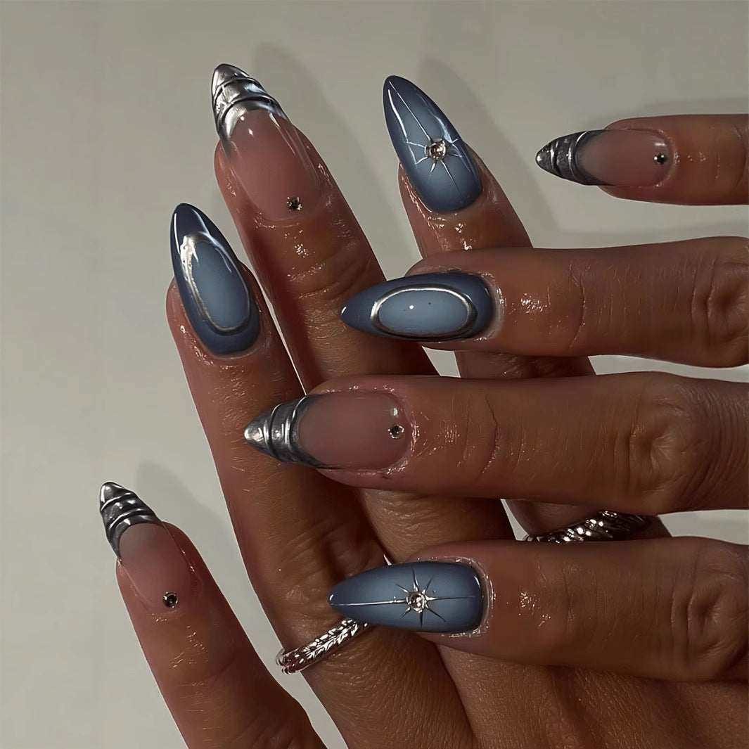3D Almond-shaped Wearable Nails