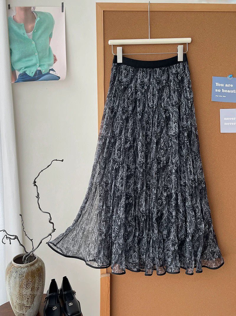 Retro-relaxed Mesh Paisley Pleated Midi Skirt
