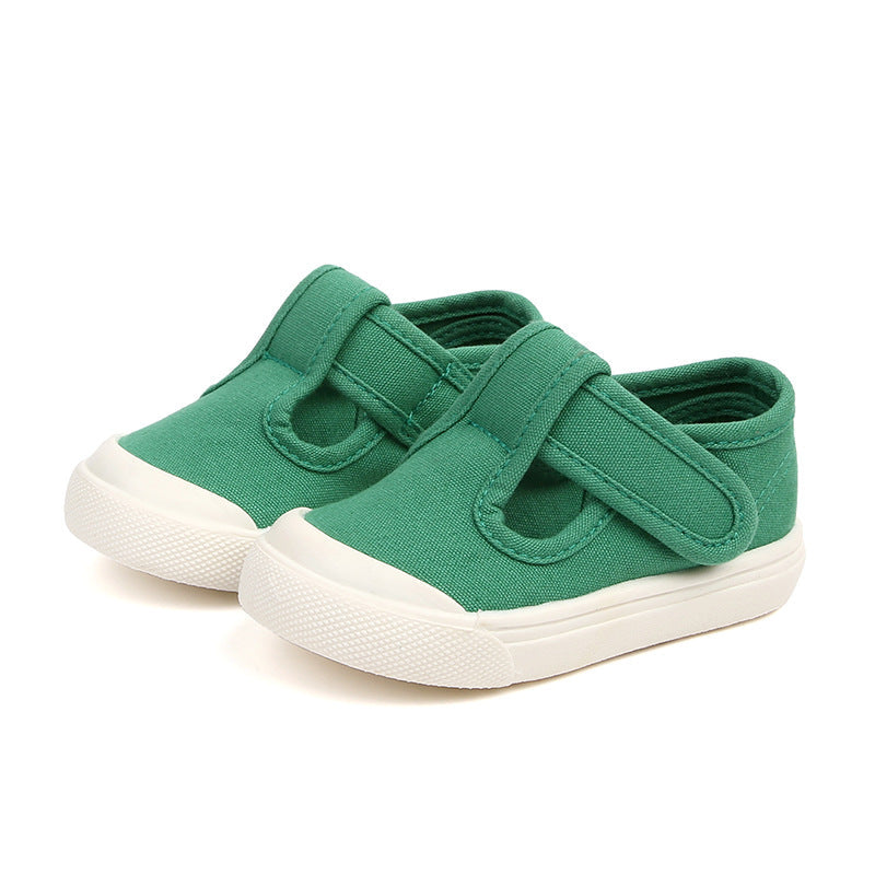 Autumn children's canvas shoes