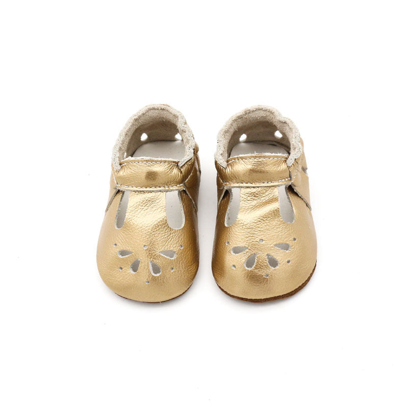 Cowhide baby shoes
