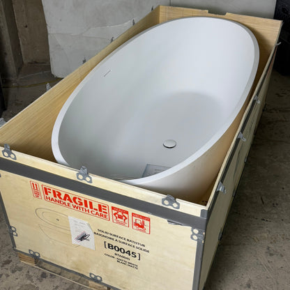 WOODBRIDGE Luxury Contemporary Solid Surface Bathtub Sz 67” L x 31” W x 21.5” H