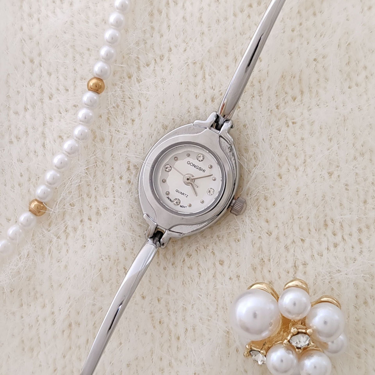 Small Bracelet Women's Watch Simple Good-looking Quartz Watch