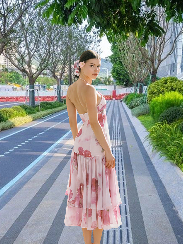 Womens Chic Seaside Vacation-style Printed Halter-neck Dress